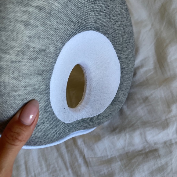 Babymoov Lovenest Head Shaping Pillow - Picture 3 of 4